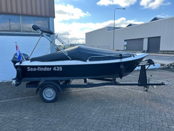 Seafinder 435 met Yamaha 15 pk 4 takt en trailer - Afbeelding 11