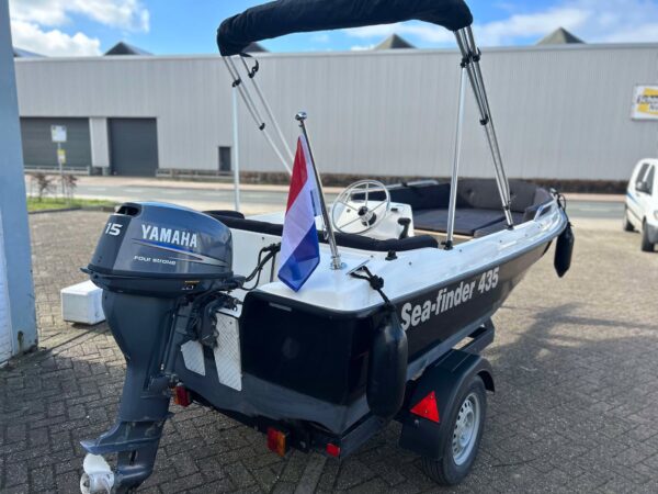 Seafinder 435 met Yamaha 15 pk 4 takt en trailer - Afbeelding 15