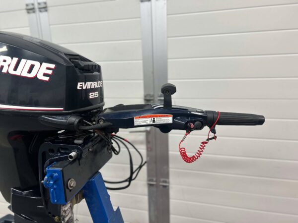 Evinrude E-TEC 25 pk - Afbeelding 6