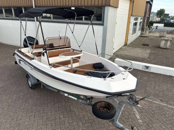 Elan GT 495 F met Suzuki 60 pk 4 takt EFI en trailer 