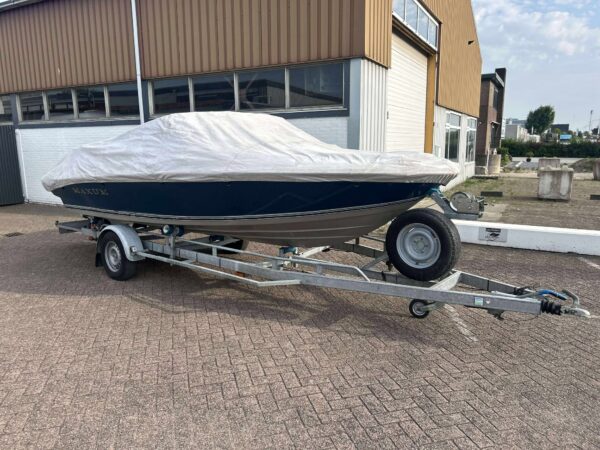 Maxum 1900 SR met 200 pk V6 Mercruiser en trailer - Afbeelding 14