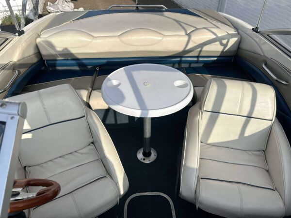 Maxum 1900 SR met 200 pk V6 Mercruiser en trailer - Afbeelding 12