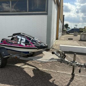 Yamaha Superjet 700 met Jetloader Jetski